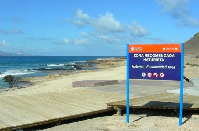 Canarie paradiso per i nudisti