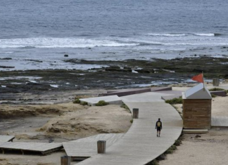La spiaggia di Confital è chiusa alla balneazione da cinque anni