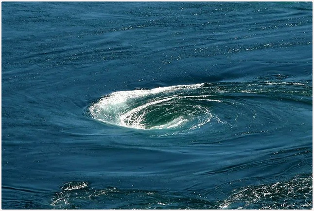QUEL MULINELLO MARINO A SUD DI GRAN CANARIA CHE PERDURA DA 5 MESI QUEL MULINELLO MARINO A SUD DI GRAN CANARIA CHE PERDURA DA 5 MESI