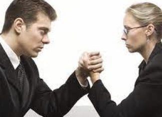 Gli uomini in Spagna guadagnano l’11,8% in più  rispetto alle donne