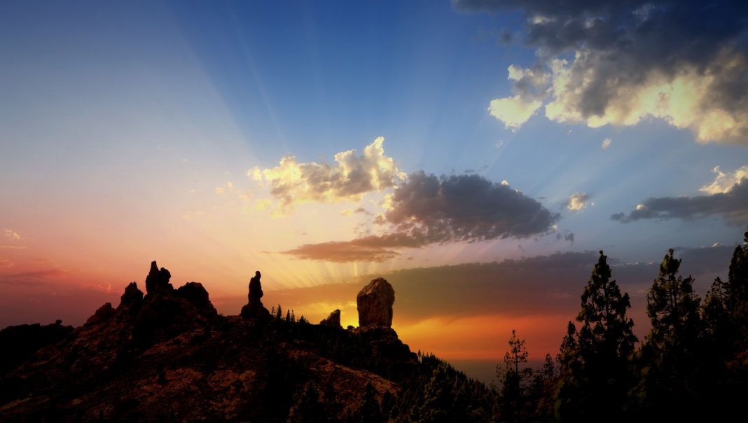 Dal 2025 nuove regole per il Roque Nublo Dal 2025 nuove regole per il Roque Nublo
