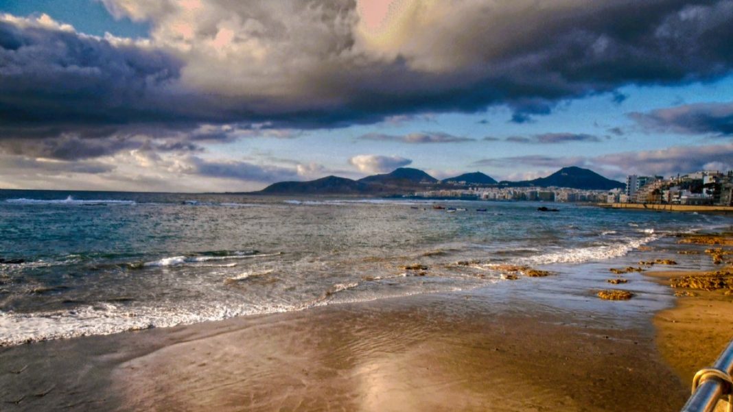 Il declino di Playa de las Canteras Il declino di Playa de las Canteras