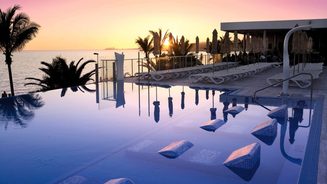 RIU Hotels & Resorts: Eccellenza e Riconoscimenti nel Turismo 2025 RIU Hotels & Resorts: Eccellenza e Riconoscimenti nel Turismo 2025