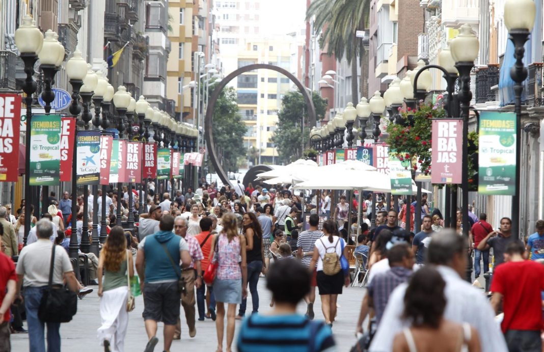Spagna da record: superati i 49,3 milioni di abitanti, ma le Canarie perdono i giovani Spagna da record: superati i 49,3 milioni di abitanti, ma le Canarie perdono i giovani