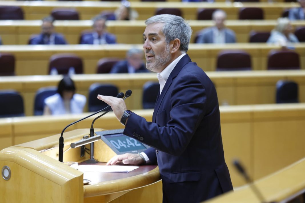 Il Governo spagnolo riconosce la realtà: limitare le case ai non residenti alle Canarie Il Governo spagnolo riconosce la realtà: limitare le case ai non residenti alle Canarie