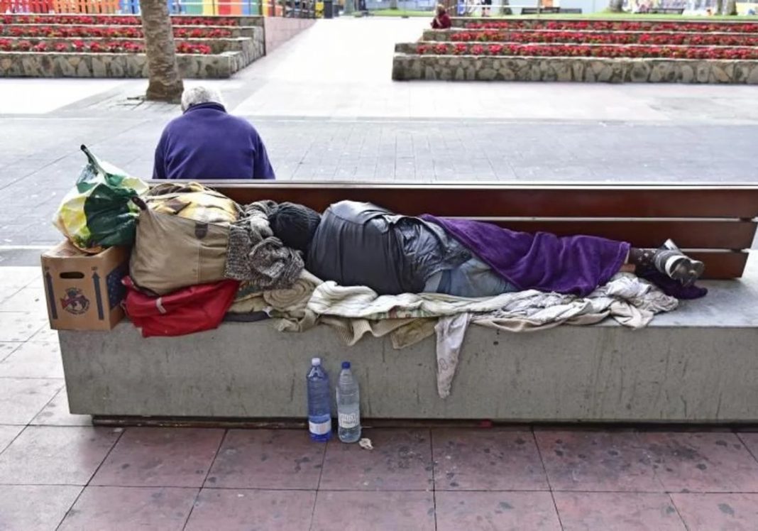 Arriva “Housing First” a Las Palmas de Gran Canaria: una casa per le persone senza fissa dimora Arriva “Housing First” a Las Palmas de Gran Canaria: una casa per le persone senza fissa dimora