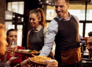 Lavoro a Lanzarote: un terzo dei contratti è firmato da stranieri