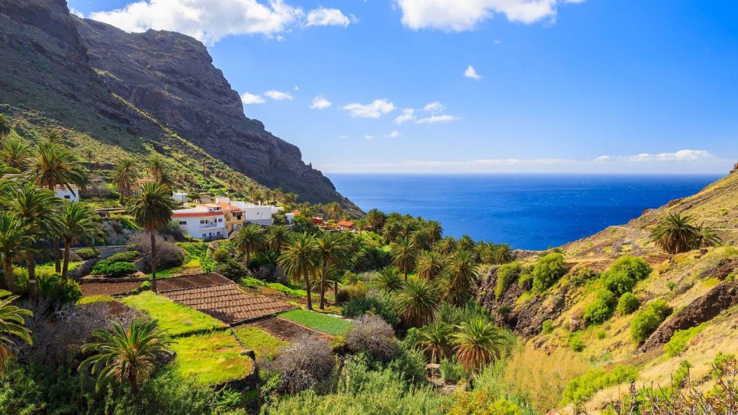 Canarie, il turismo rurale tra annunci e briciole: aiuti fino a 50.000 euro per pochi Canarie, il turismo rurale tra annunci e briciole: aiuti fino a 50.000 euro per pochi