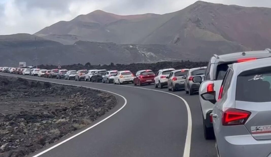 Lanzarote aumenta i flussi, ma rivendica il “contenimento” della crescita turistica Lanzarote aumenta i flussi, ma rivendica il “contenimento” della crescita turistica