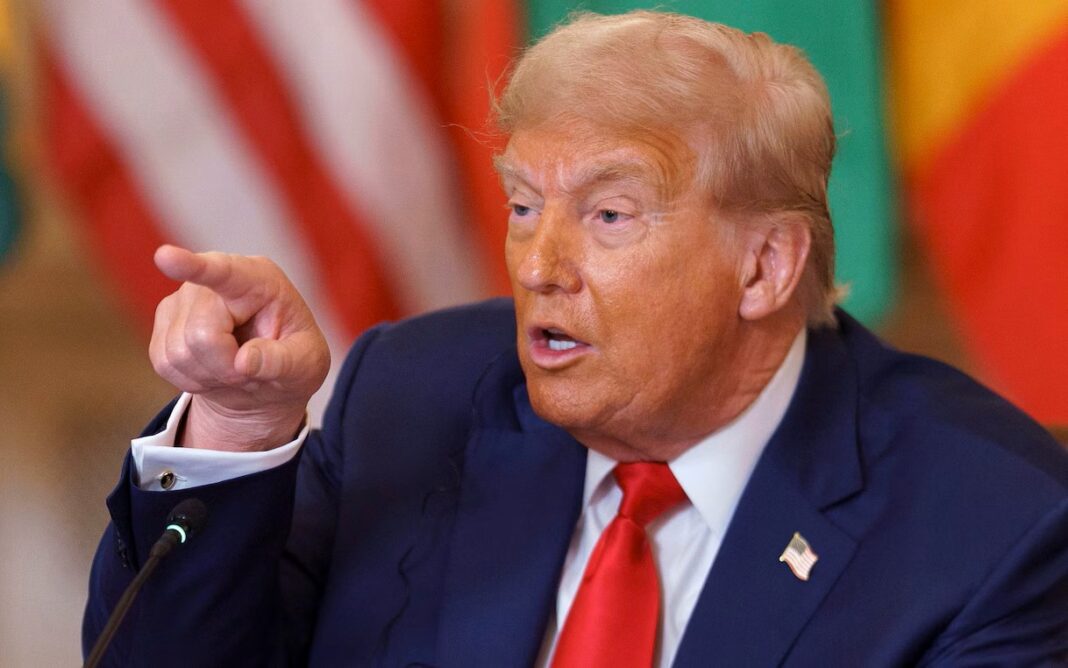 Trump minaccia di chiudere il commercio con la Spagna: per le Canarie esportazioni a rischio per oltre 33 milioni di euro Trump minaccia di chiudere il commercio con la Spagna: per le Canarie esportazioni a rischio per oltre 33 milioni di euro