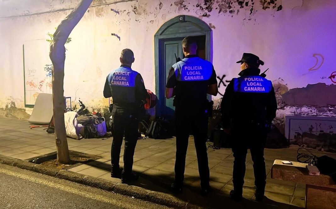 Canarie, il mercato parallelo delle case occupate: 216 immobili in vendita con forti sconti Canarie, il mercato parallelo delle case occupate: 216 immobili in vendita con forti sconti